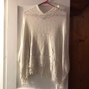 Rue 21 Light sweater